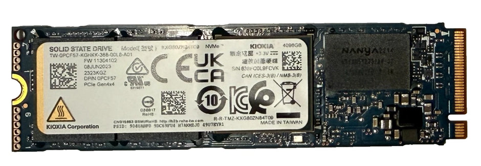 4TB M.2 2280 NVMe SSD PCIe 4.0 x4, internal circuit board with chips